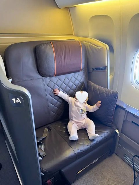 Model Baju Bayi Baby R Anak Syahrini saat Rayakan Idul Adha 2025 di Tokyo (instagram.com/princessyahrini)