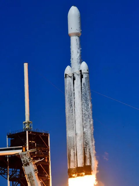 Misi Apollo 11 di permukaa Bulan (NASA)