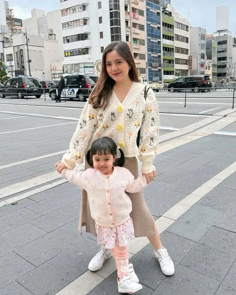 Intip gaya Tasya Kamila liburan di Jepang bersama dua toddler (@tasyakamila)
