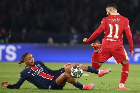 Tujuh gol PSG dicetak oleh pemain berbeda. Bradley Barcola membuka keunggulan lewat golnya di menit ke-20. (Thibaud MORITZ/AFP)