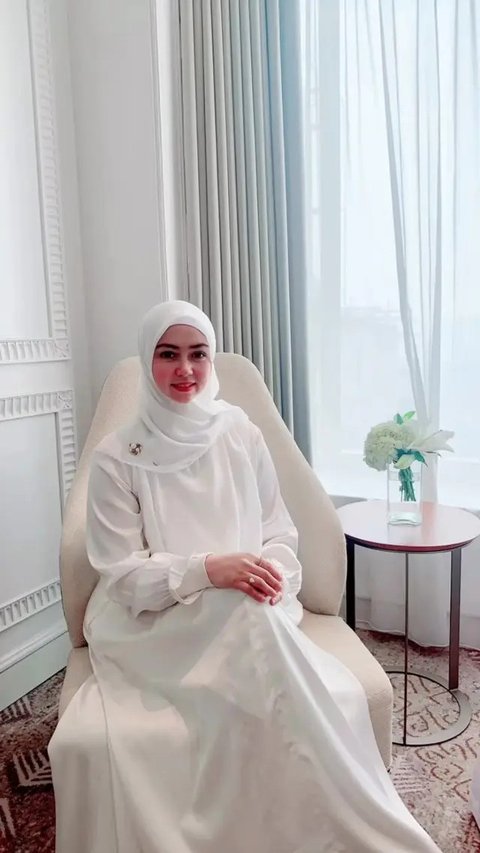 7 Inspirasi Fashion Lala Nurlela, Saudara Ipar Syahrini yang Juga Calon Istri Nassar (sumber: Instagram/lala_nurleaa)