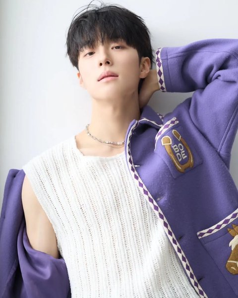 8 Potret Ganteng Nam Da Reum yang Kini Sudah Dewasa, Siap Bikin Hati Para Noona Terkoyak-Koyak