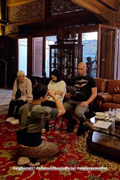 7 Momen Gladi Siraman Al Ghazali dan Ahmad Dhani Tanpa Kehadiran Maia Estianty, Ekspresi Wajah Calon Manten Jadi Sorotan