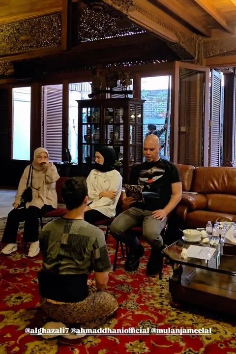 7 Momen Gladi Siraman Al Ghazali dan Ahmad Dhani Tanpa Kehadiran Maia Estianty, Ekspresi Wajah Calon Manten Jadi Sorotan