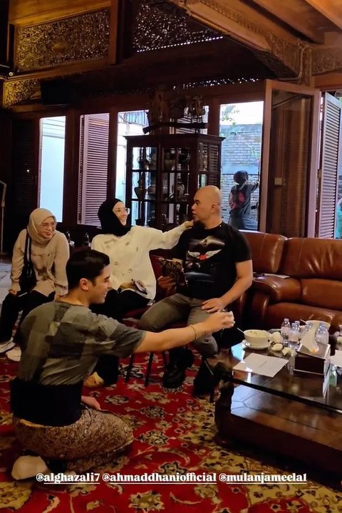 7 Momen Gladi Siraman Al Ghazali dan Ahmad Dhani Tanpa Kehadiran Maia Estianty, Ekspresi Wajah Calon Manten Jadi Sorotan