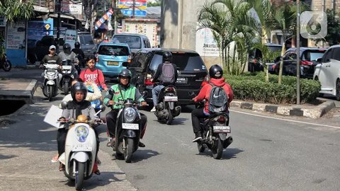 Fenomena melawan arus ini sudah lama menjadi perhatian utama Direktorat Lalu Lintas Polda Metro Jaya. (Liputan6.com/Angga Yuniar)
