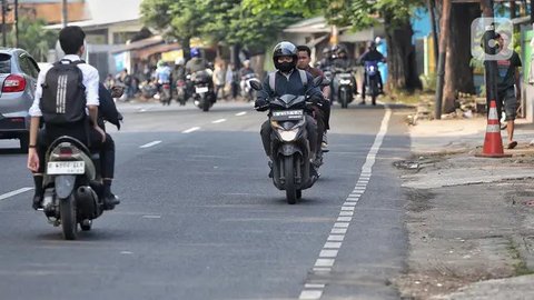 Direktur Lalu Lintas, Kombes Pol Komarudin menyebut perilaku ini sebagai pelanggaran serius yang bisa berujung pada pidana. (Liputan6.com/Angga Yuniar)