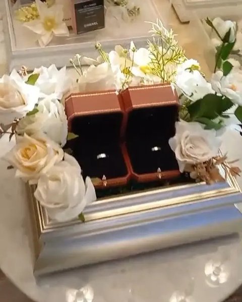Model Cincin Nikah Alysa dan Al Ghazali/TikTok/@dianaeditya