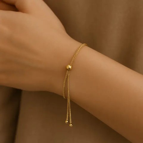 Model Gelang Emas untuk Tangan Kecil (AI)