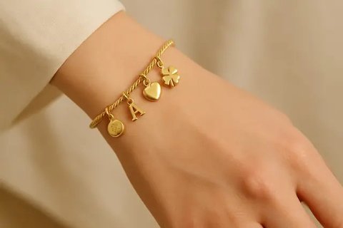 Model Gelang Emas Tali Terbaru 2025 (created by AI)