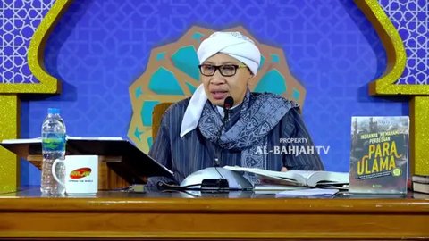 Pengasuh LPD Al Bahjah KH Yahya Zainul Ma'arif alias Buya Yahya. (YouTube Al Bahjah TV)