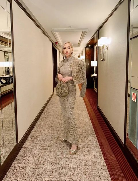 Potret BCL Kondangan di Kuala Lumpur, Auranya Diva Banget (Foto: Instagram @itsmebcl)