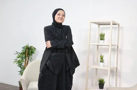 Film Arisan! membuat Cut Mini jatuh hati pada akting. Setelahnya ia bermimpi bisa kerja bareng Riri Riza dan Mira Lesmana. Mimpi terkabul lewat Laskar Pelangi.