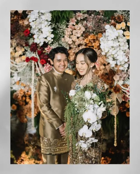 Momen Arbani Yasiz dan Raissa Ramadhani Tunangan