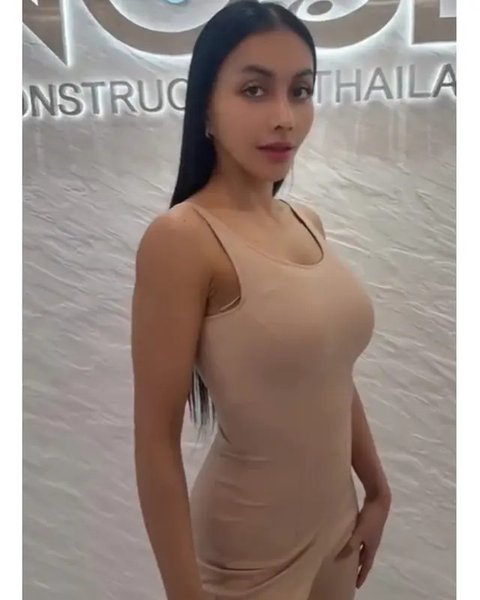 Tampilan Terbaru Wajah Denada Setelah Operasi Plastik. [@denadaindonesia]
