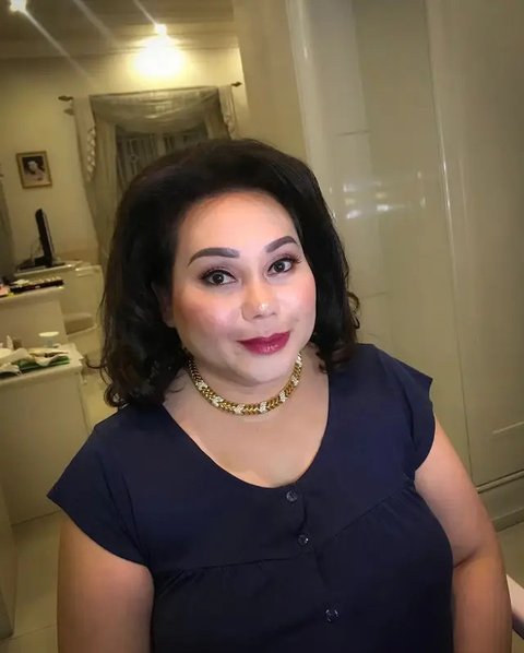 Potret Terbaru Tri Hanurita Mantan Istri Irwan Mussry (instagram.com/lalahamid)