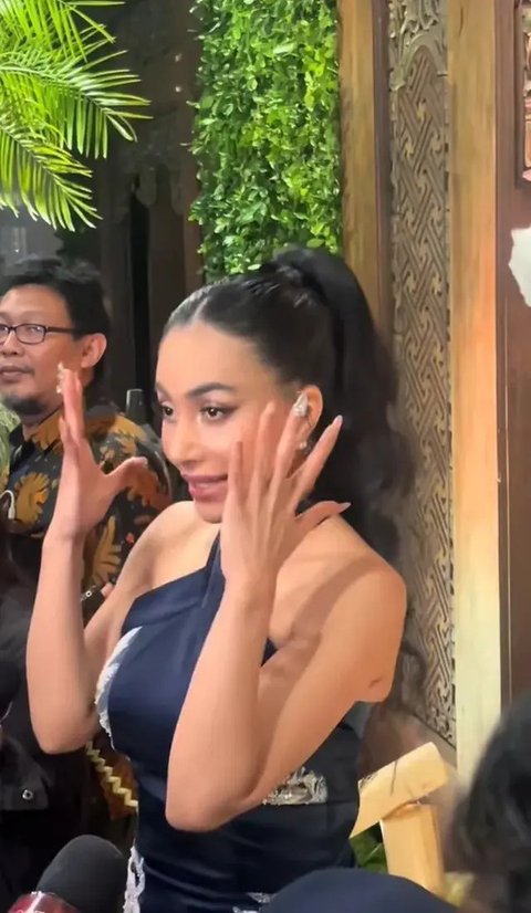 Potret Denada Usai Operasi Hidung (kapanlagi.com)