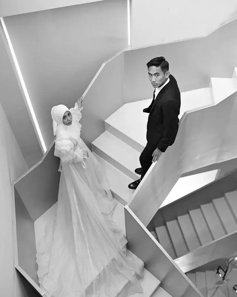 7 Potret Prewedding Rizky Ridho, Penuh Romansa Sebelum Resmi Jadi Suami-Istri (sumber: Instagram/rizkyridhoramadhani)