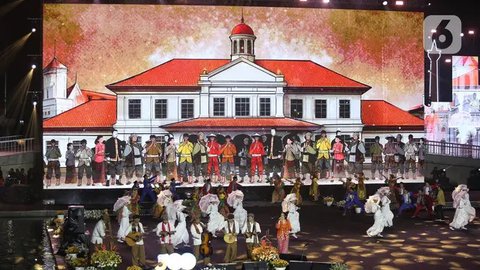 Hari Ulang Tahun (HUT) ke-498 kota Jakarta mengangkat tema Jakarta Kota Global dan Berbudaya. (Liputan6.com/Angga Yuniar)