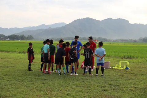 Evan Dimas ketika berada di Sanggar Seni Saraswati Tulungagung (Afdholud Dzikri)