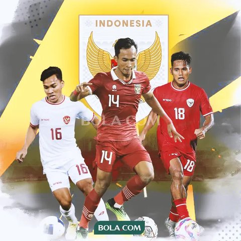 Head of Scouting atau Kepala Pemandu Bakat Timnas Indonesia, Simon Tahamata memberikan keterangan di depan media saat latihan perdana di Jakarta menjelang Putaran Ketiga Kualifikasi Piala Dun