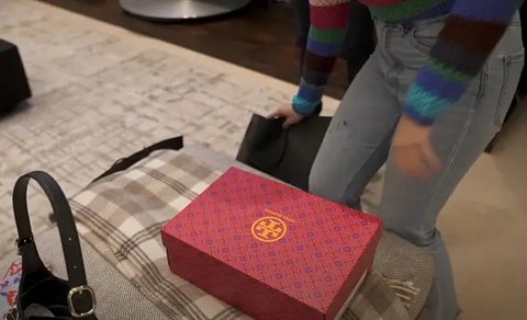 Hadiah Irwan Mussry untuk Tissa Biani (youtube.com/@maiaaleldultv)