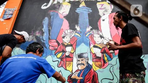 Tercatat, ada 33 peserta dari berbagai kalangan mengikuti pelatihan seni lukis mural di Pusat Pelatihan Seni Budaya (PPSB) Pondok Kelapa, Jakarta Timur. (Liputan6.com/Herman Zakharia)