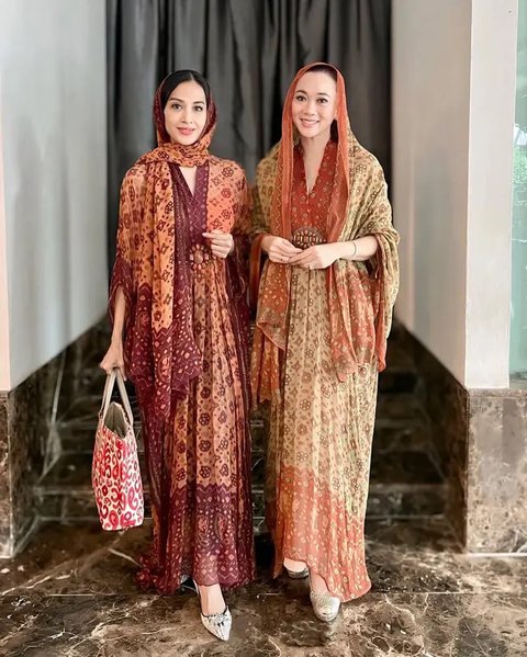 Model Dress Panjang Diah Permatasari (instagram.com/dps_diahpermatasari)