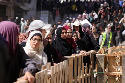 Sebelumnya, diberitakan bahwa pendistribusian bantuan kemanusiaan di Jalur Gaza terus memakan korban jiwa. (BASHAR TALEB/AFP)