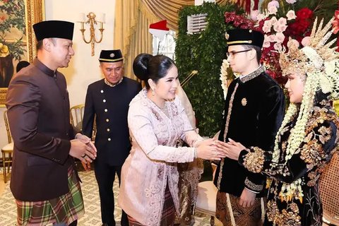 Detail Kebaya Annisa Yudhoyono (Foto: Instagram @agusyudhoyono)
