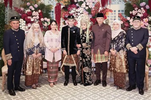 Detail Kebaya Annisa Yudhoyono (Foto: Instagram @agusyudhoyono)