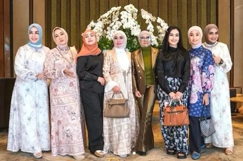 Gamis Chintami Atmanagara/Instagram/@chintamiatmanagara