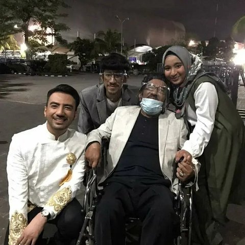 Potret Kenangan Hamdan ATT (@realhamdan.att)