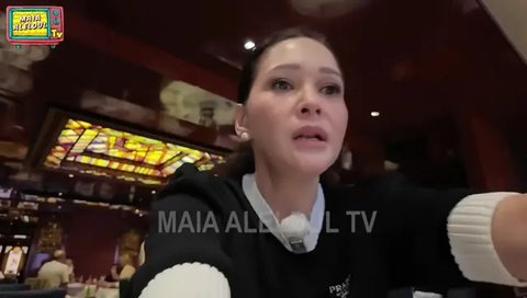Gaya Maia Estianty saat Liburan di Paris (Foto: YouTube MAIA ALELDUL TV)
