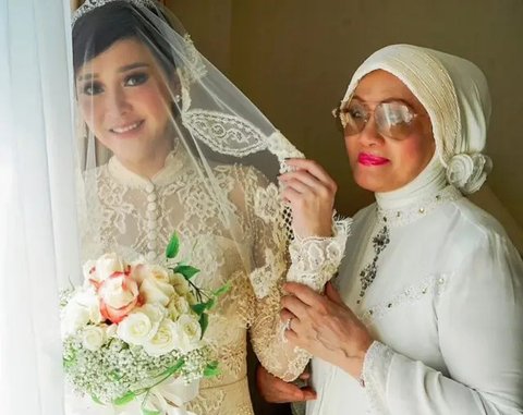 Model Kebaya Pernikahan Maia Estianty dan Irwan Mussry/Instagram/@maiaestiantyreal