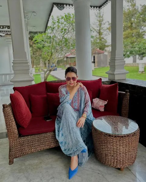 Model Gamis Mayangsari yang Bikin Penampilannya Selalu BerkelasInstagram @mayangsari_official