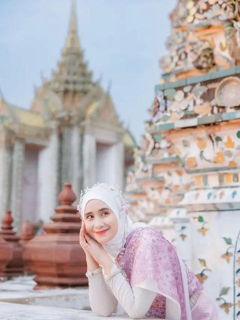 Gaya Liburan Ryana Dea di Thailand, Penampilannya Disebut Bak Bidadari (sumber: Instagram/ryana_dea)