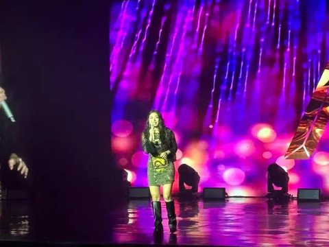 Ailee kembali menyapa fans di Indonesia lewat konser Ailee: Ascend, Live in Jakarta di Jakarta Concert Hall, 5 Juli 2025. Acara dimulai sekitar pukul 19.30 WIB. (Foto: Zulfa Ayu Sundari)
