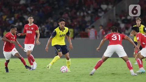Striker Oxford United, Ole Romeny mengikuti sesi konferensi pers Piala Presiden 2025 di SCTV Tower, Jakarta, Jumat (4/7/2025). (Dok. Media Piala Presiden)