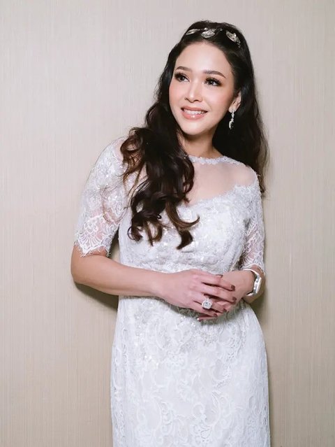Maia Estianty Dulu saat Remaja dan Sekarang Usia 49 Tahun (Foto: Instagram @maiaestyantireal)
