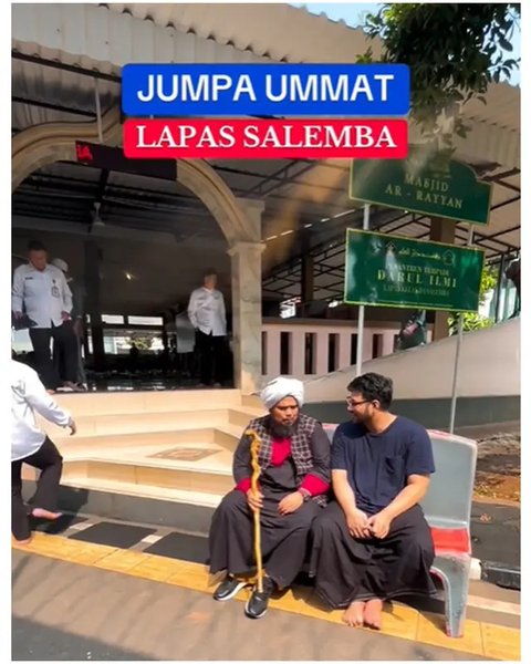 Potret terbaru Ammar Zoni di lapas yang bikin pangling. (sumber: Instagram/derrysulaiman)