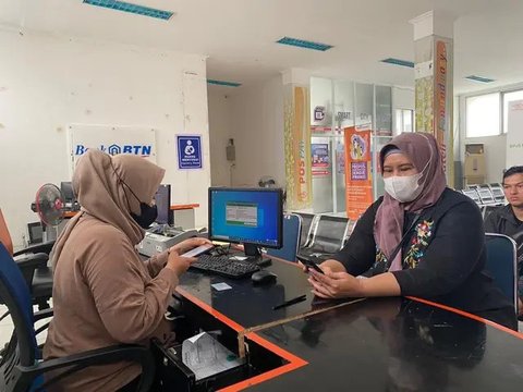 Program BSU 2025 menyasar pekerja atau buruh yang yang bergaji di bawah Rp3,5 juta per bulan yang masuk daftar sebagai penerima Bantuan Subsidi Upah (BSU) dari Kementerian Ketenagakerjaan (Ke