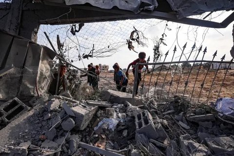 Badan khusus Perserikatan Bangsa-Bangsa (PBB) yang berfokus pada masalah kesehatan masyarakat internasional, World Health Organization (WHO), menyebut bahwa kasus meningitis pada anak di Gaza mengalami kenaikan. (Eyad BABA/AFP)