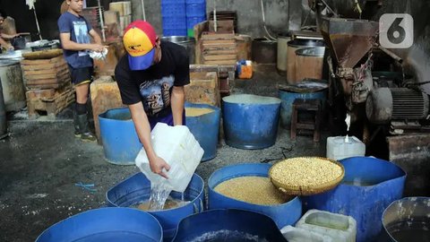 FOTO: Fokus Sektor Produksi, Penyaluran KUR Capai Rp131,84 Triliun hingga Juni 2025