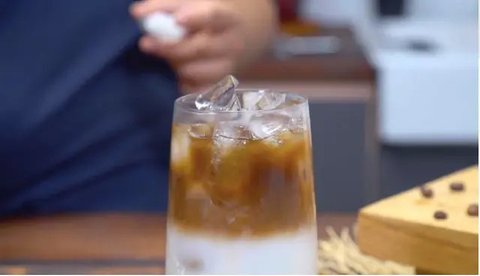 Ilustrasi Kopi Gula Aren Credit: pexels.com/Leva