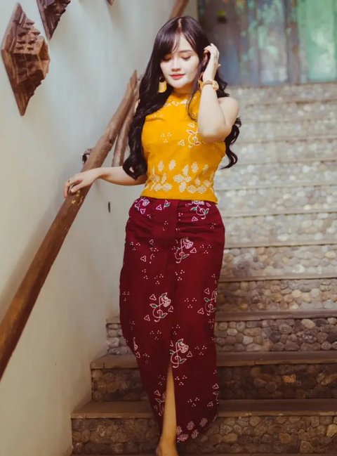 6 Inspirasi Gaya Rambut Fanny Soegi, dari Panjang hingga Pendek yang Bikin Pangling (sumber: Insatagram/fannysoegi)