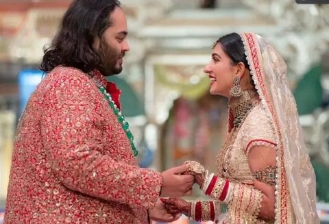 Anant Ambani dan Radhika Merchat (Sumber: Instagram/viralbhayani)