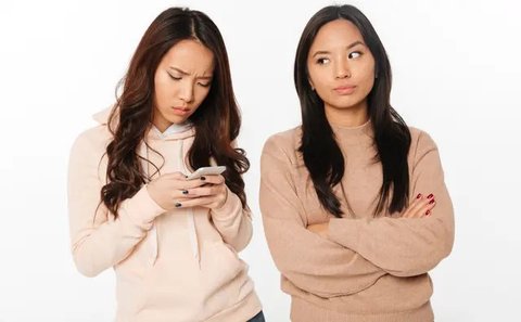 Ilustrasi iri/Copyright Freepik/wayhomestudio