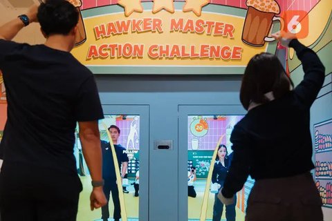 Potret Indra Priawan, Suami dari Nikita Willy, Saat Menemani Baby Issa mengeksplor banyak hal di kegiatan Science Camp 2025. Ia percaya sains dan karakter tangguh penting untuk masa depan ana