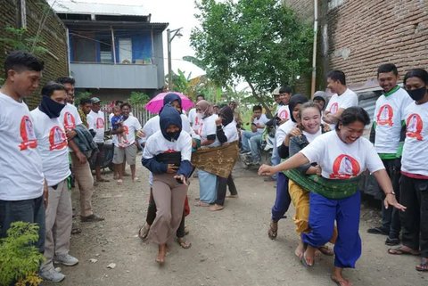 Rangkaian penutupan peringatan Bulan Bung Karno 2024 digelar di Parkir Timur Senayan, Gelora Bung Karno, Jakarta, Minggu (30/6). Kegiatan diisi dengan lomba lari bertajuk Soekarno Run. (Foto: